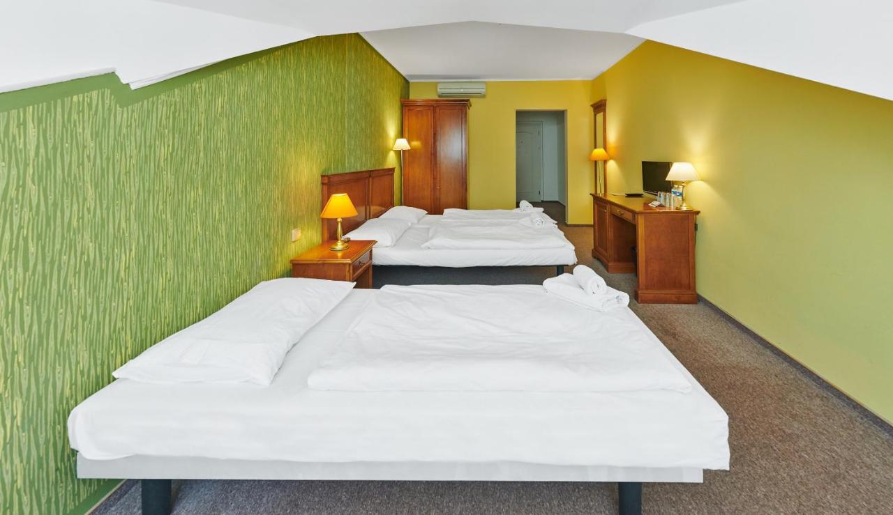 פראג Abri Hotel מראה חיצוני תמונה